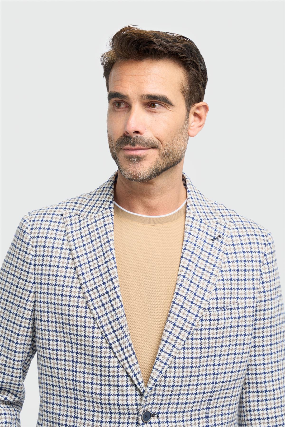 Bartela Beige Dogtooth Jacket