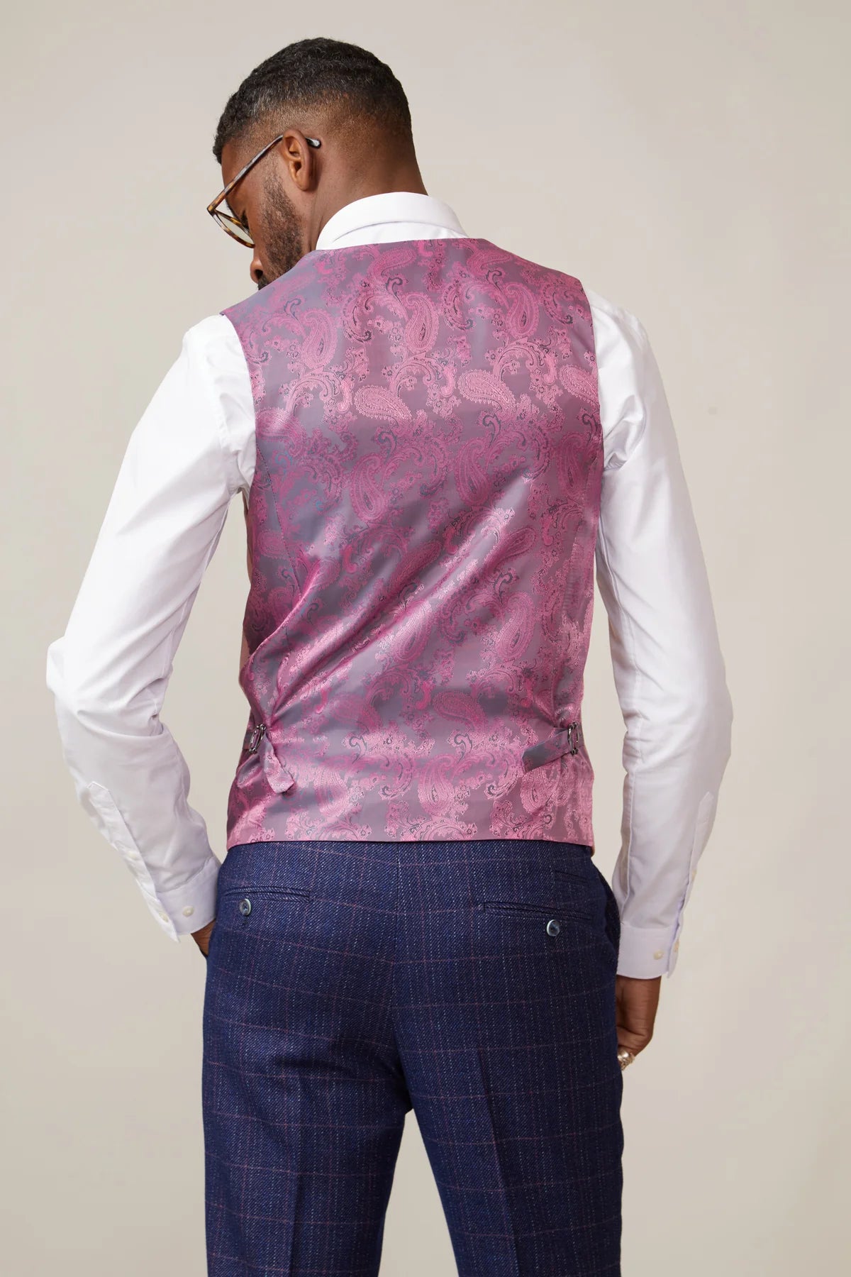 Kelvin DB Waistcoat - Pink