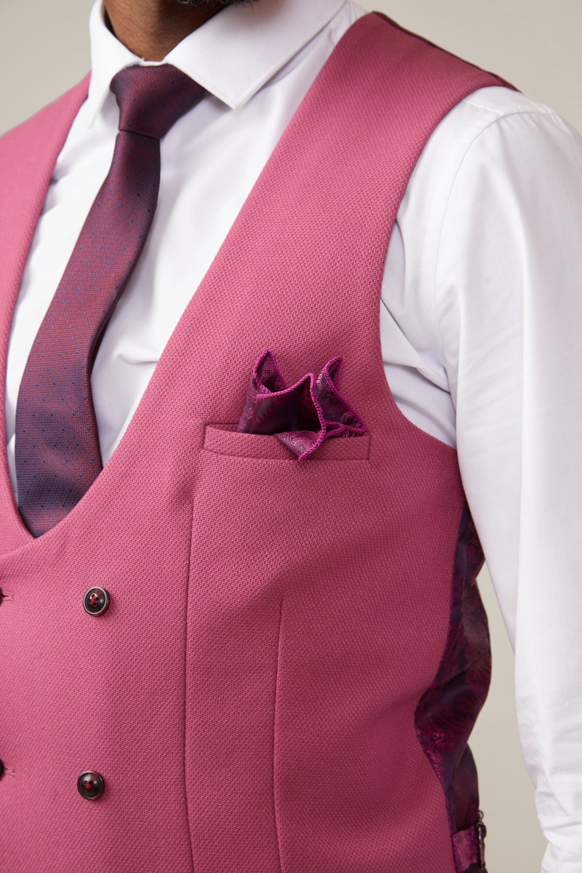 Kelvin DB Waistcoat - Berry