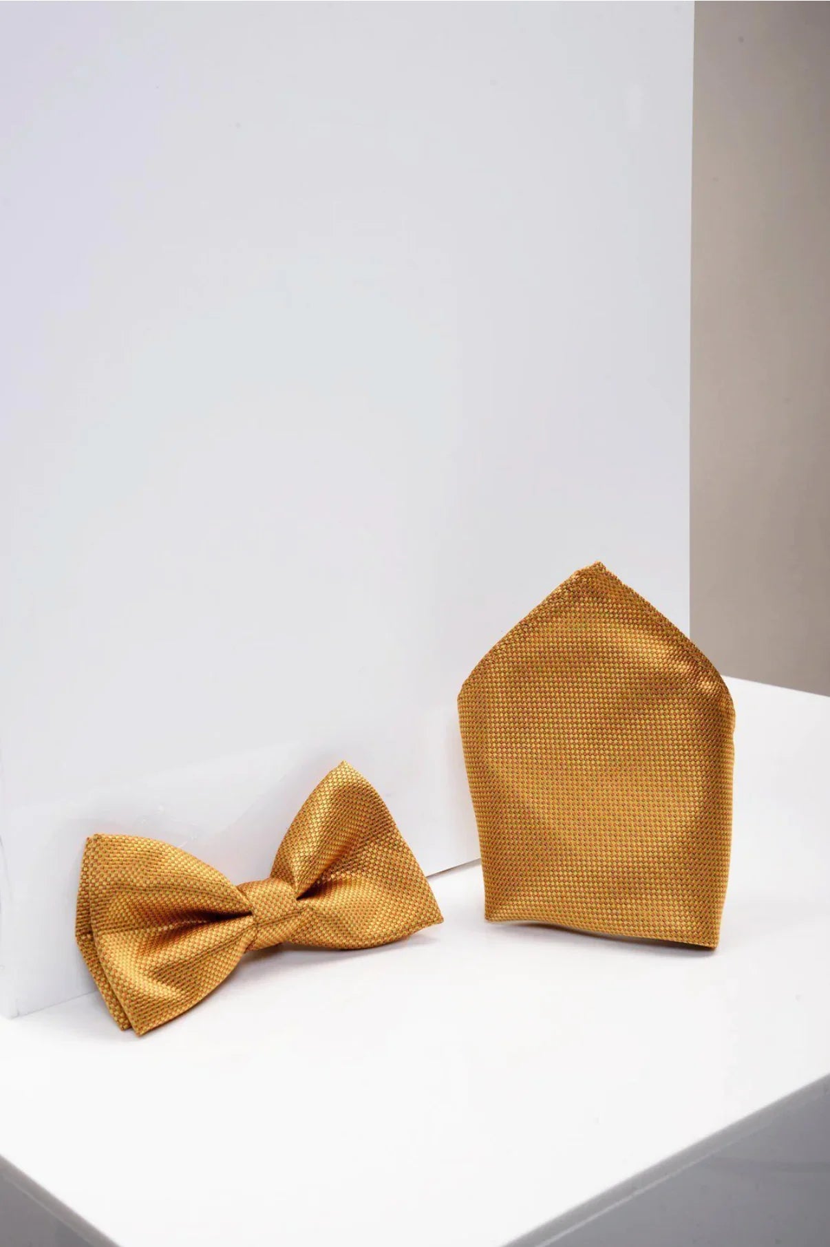 TB17 Bow Tie Set - All Colours