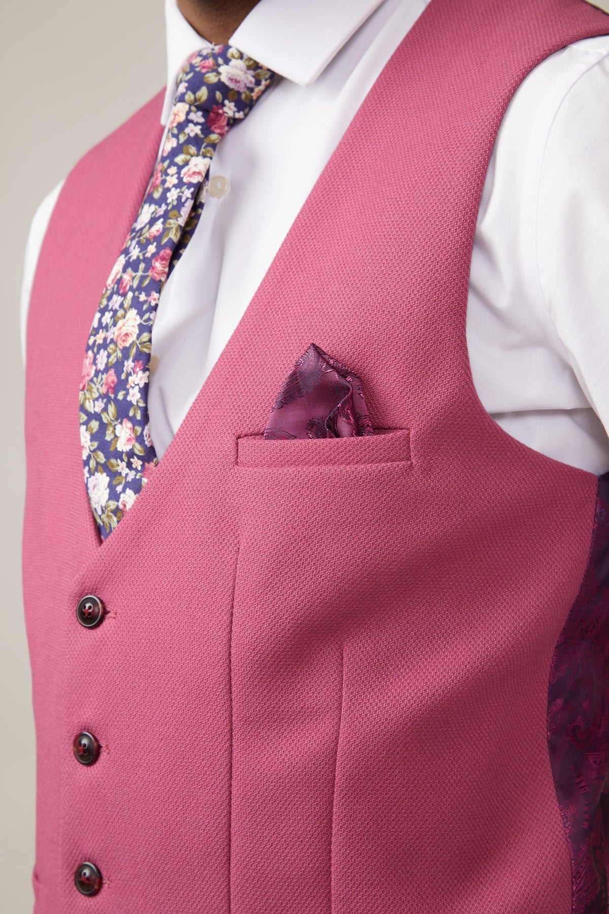 Kelvin SB Waistcoat - Berry